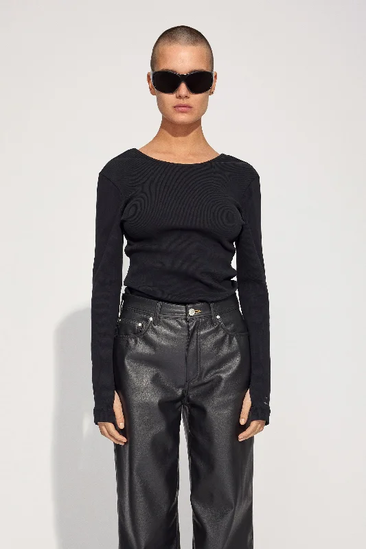 Sara T-shirt - Black-- Layered Multi-layer Single Layer