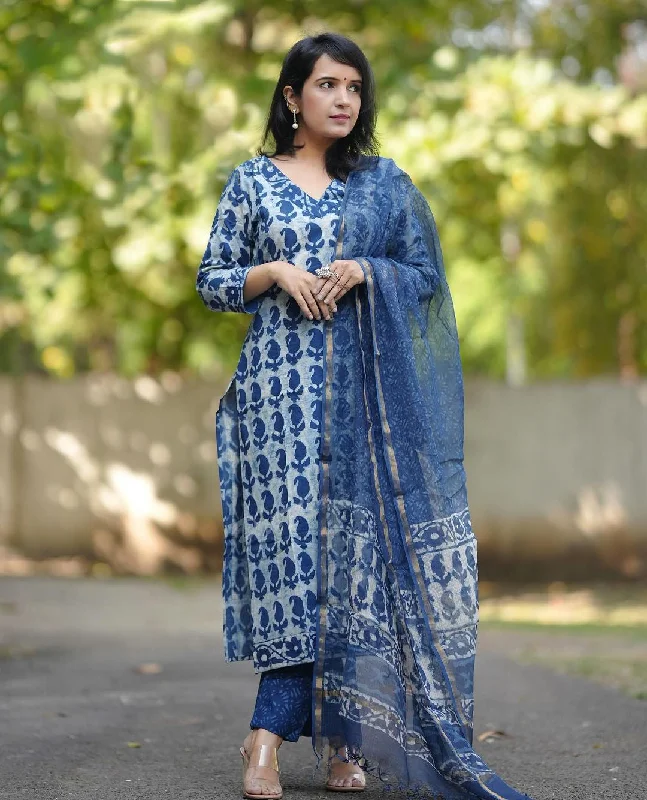 Women's Blue Straight Kurta And Pant Set With Dupatta - Alvami Fashionable Track Pants