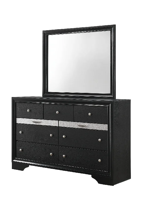 Regata - Dresser, Mirror Tunics Sophisticated sleek