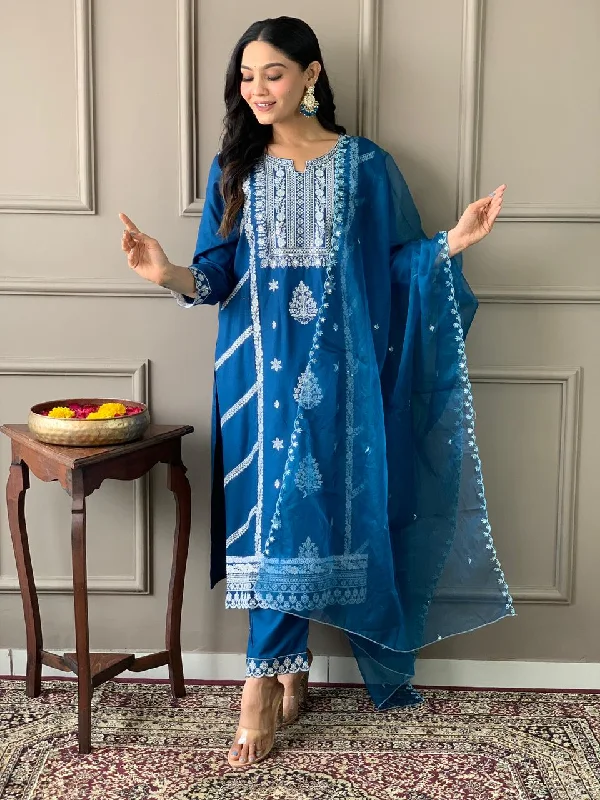 Women's Blue Rayon Embroidered Kurta Pant With Organza Dupatta - N For Nari Casual Plaid Pants
