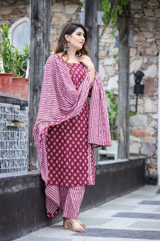 Women's Maroon Cotton Lurex Kurta Pant With Mulmul Dupatta - N For Nari Comfy Cargo Trousers