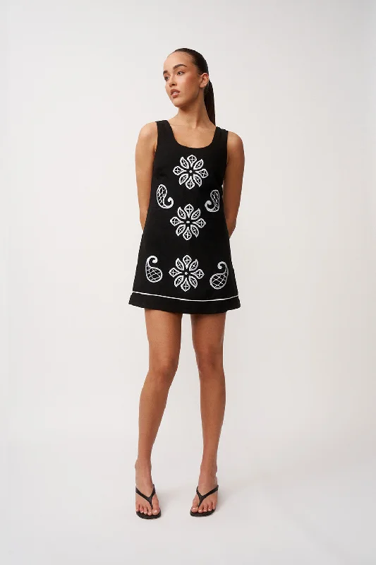 Alfresco Embroidery Mini Dress - Black Ivory Fashionable Boho-Chic Mini Dress