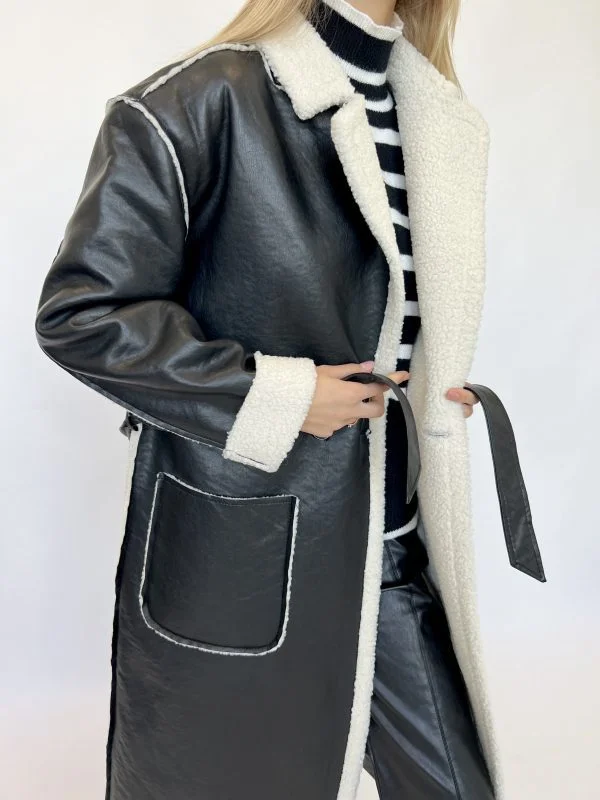 Vireous Casual Thickened Leather Wool Lined Women's Coat