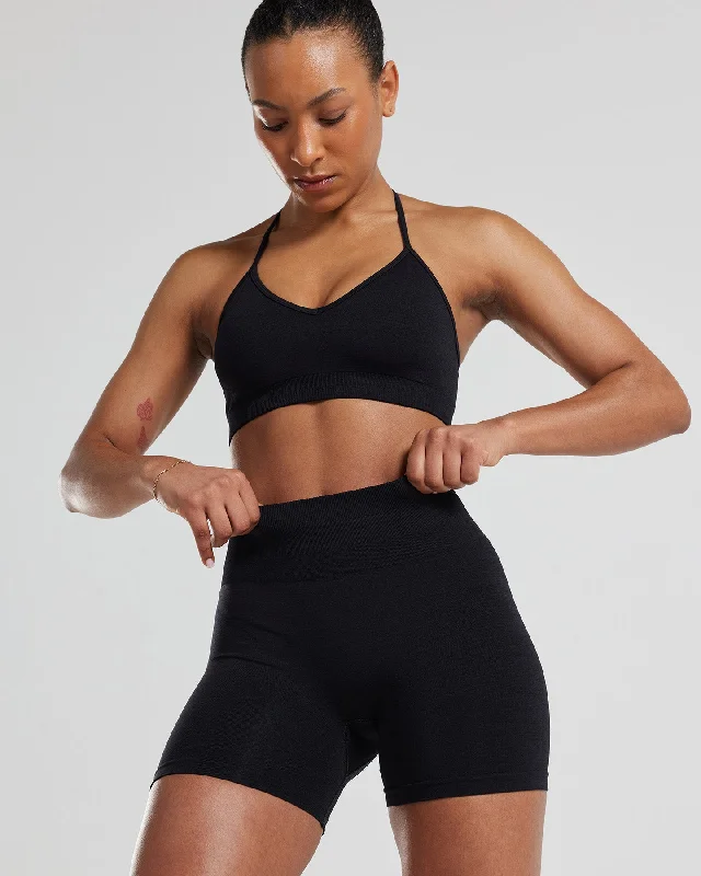 Define Scrunch Seamless Shorts | Black