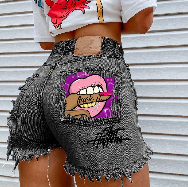 Mouth Bite Finger Printed Fashion Holes Denim Shorts for Women (Cl10649)