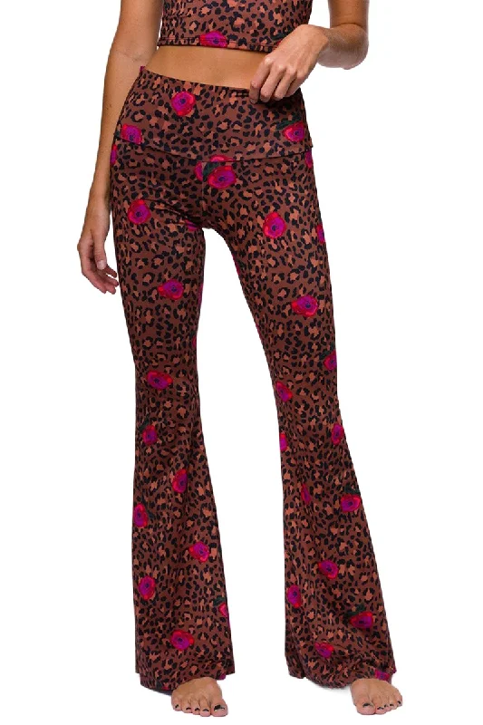 Onzie Flare Pant 2045