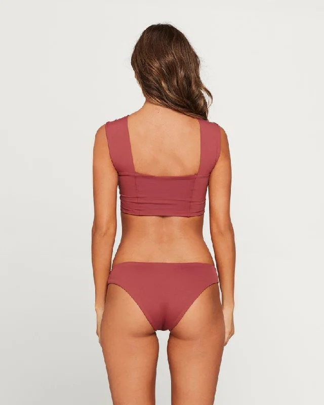 Sandy Bikini Bottom (Currant)