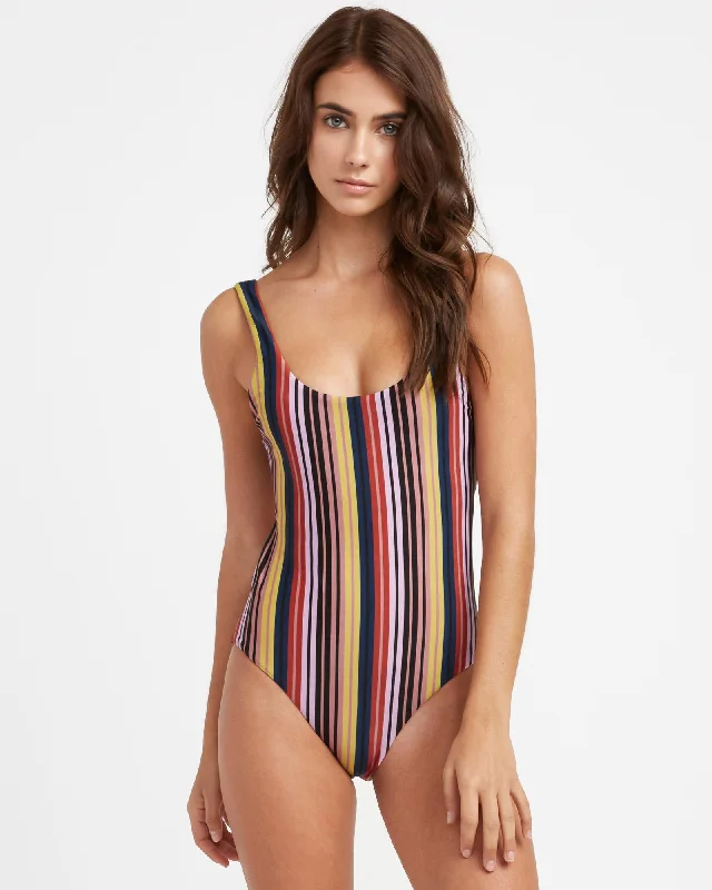 Talum One Piece (Burnt Red)