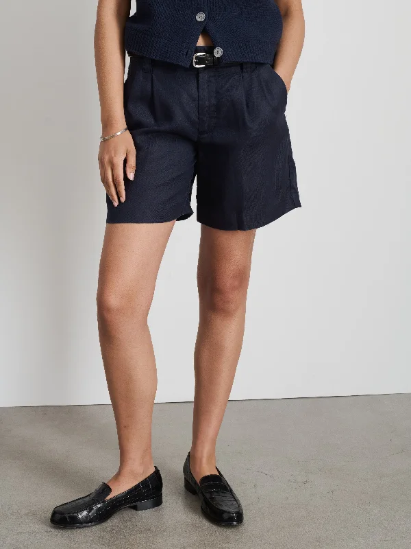 Anna Pleated Shorts In Linen