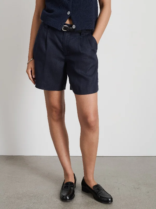 Anna Pleated Shorts In Linen