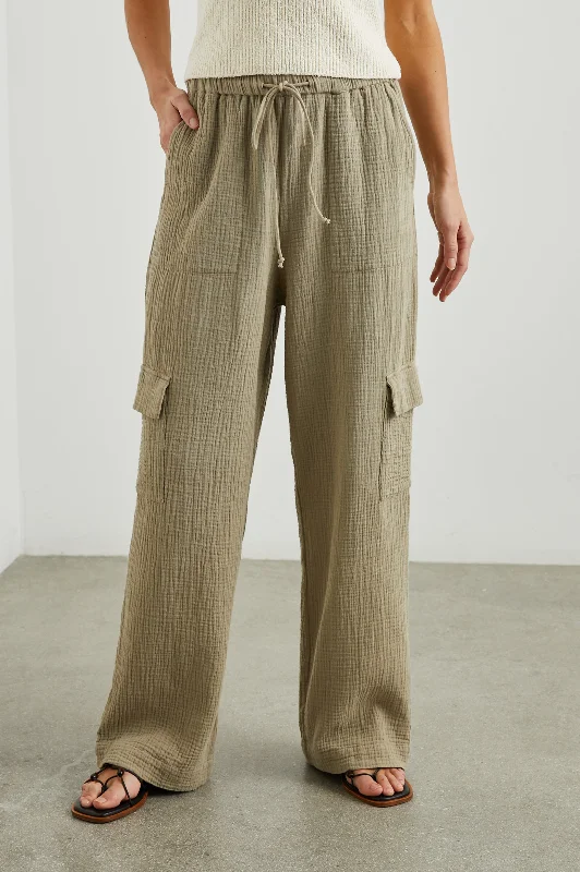 CHRISTIANO PANT - OLIVE