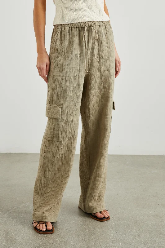 CHRISTIANO PANT - OLIVE