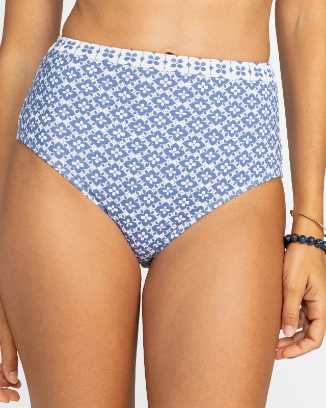 Womens Amber Full Coverage Bikini Bottom Striped bikini, Fun design, Trendy, Comfortable