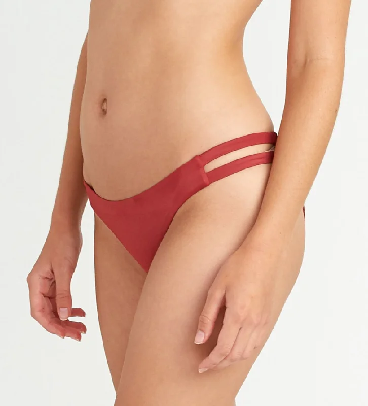 RVCA | Solid Full Side Tab Bikini Bottom Padded bikini top, Supportive, Trendy, Comfortable