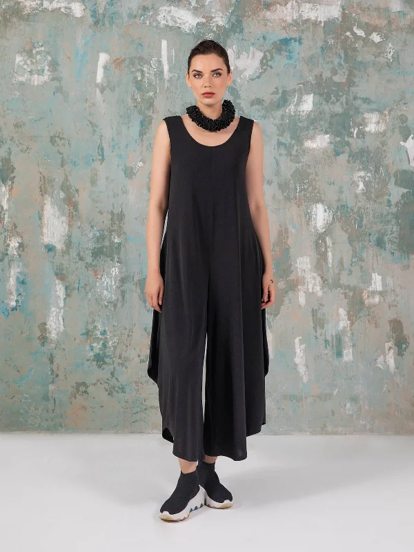 Dawn Jumpsuit, Black Vogue Camo jumpsuit, Bold pattern, Street style, Trendy