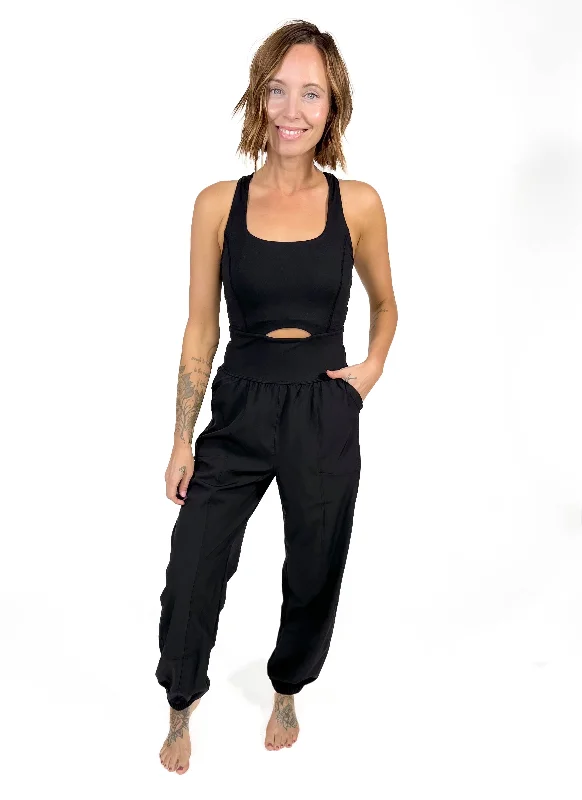 Sporty Spice Jumpsuit Boho chic jumpsuit, Relaxed fit, Comfortable, Stylish