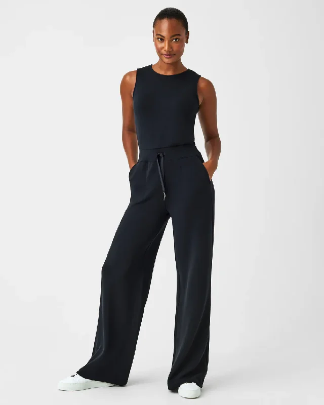 Spanx Air Essentials Jumpsuit Very Black Wide-leg summer jumpsuit, Comfortable, Trendy, Stylish