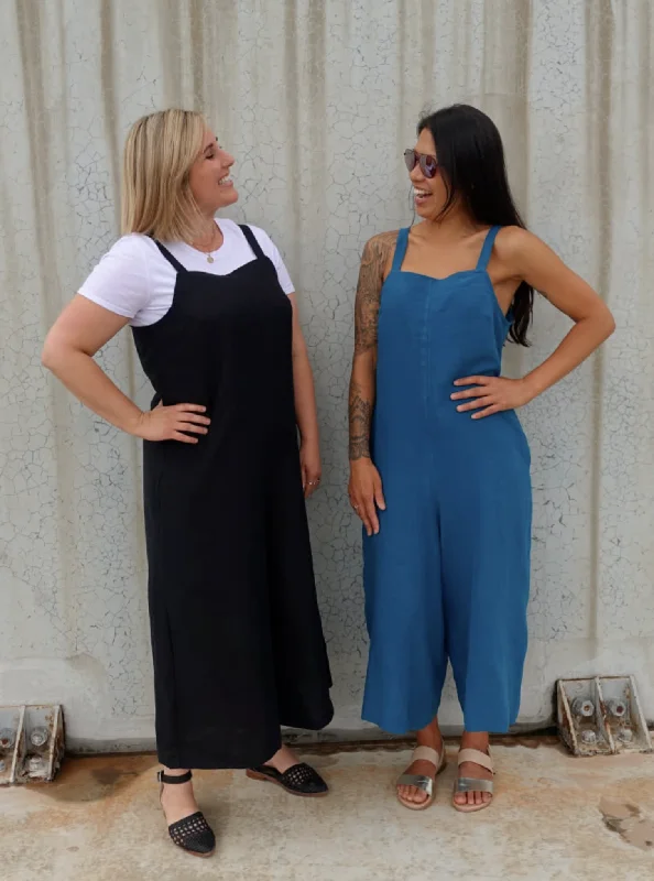 Style Arc Mildred Jumpsuit Colorful jumpsuit, Fun print, Bold design, Casual wear